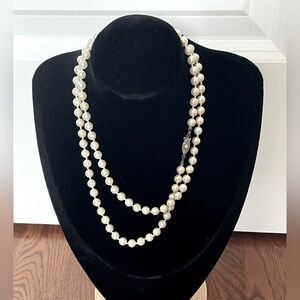 Elegant Faux Pearl Necklace. Vintage. 32”.